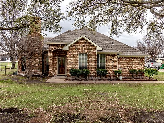 3rd image of 163 Dower Dr