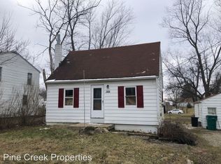 7434 Macedonia Rd, Bedford, OH 44146