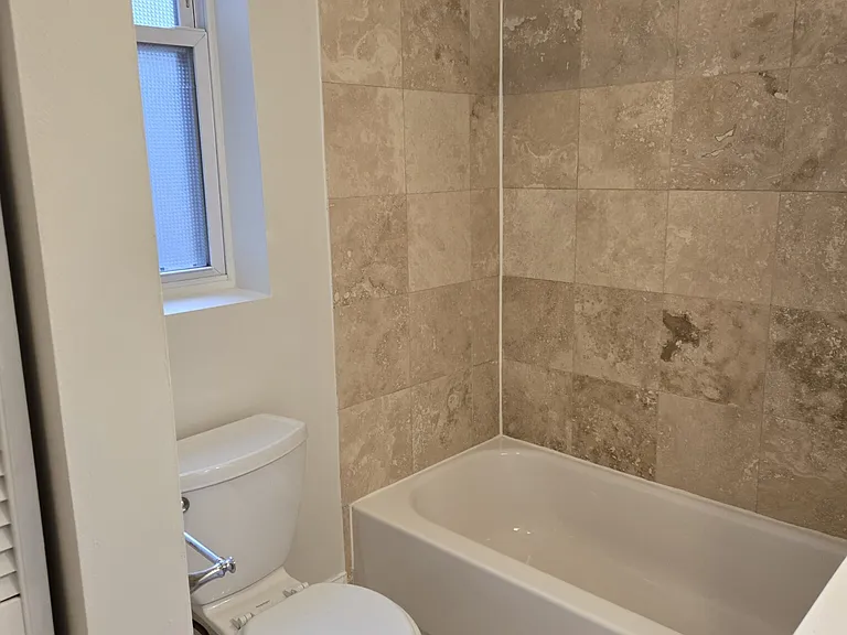 1193 Commonwealth Ave #17 — Photo 5