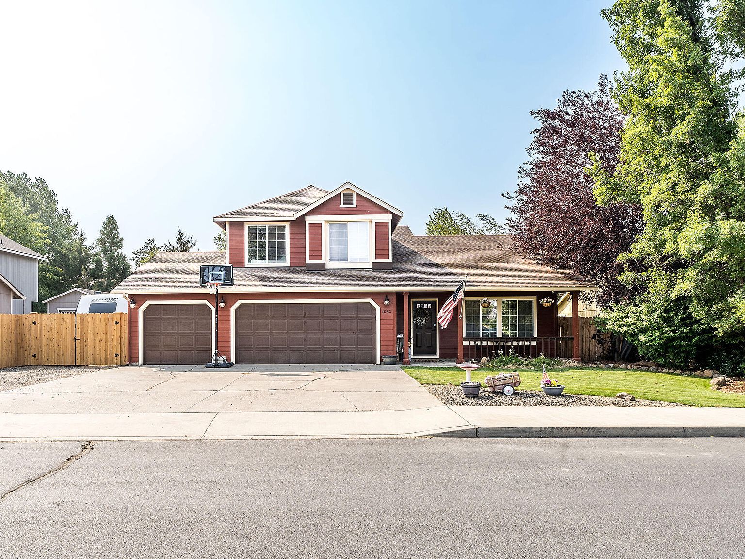 1542 NW Teak Ave, Redmond, OR 97756 MLS 220170349 Zillow