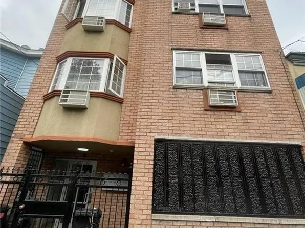43-12 104th St, Corona, NY 11368