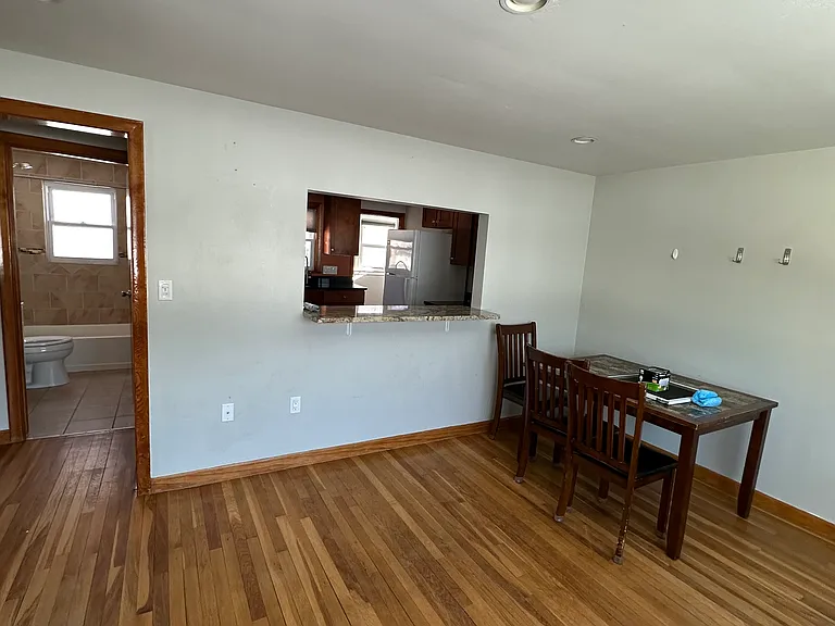 183 Grove St — Photo 1