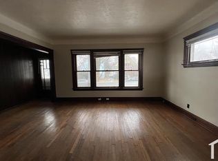 3880 W 43rd St, Cleveland, OH 44109