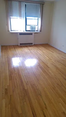 Rented by Metro Garden Realty NYC | media 14