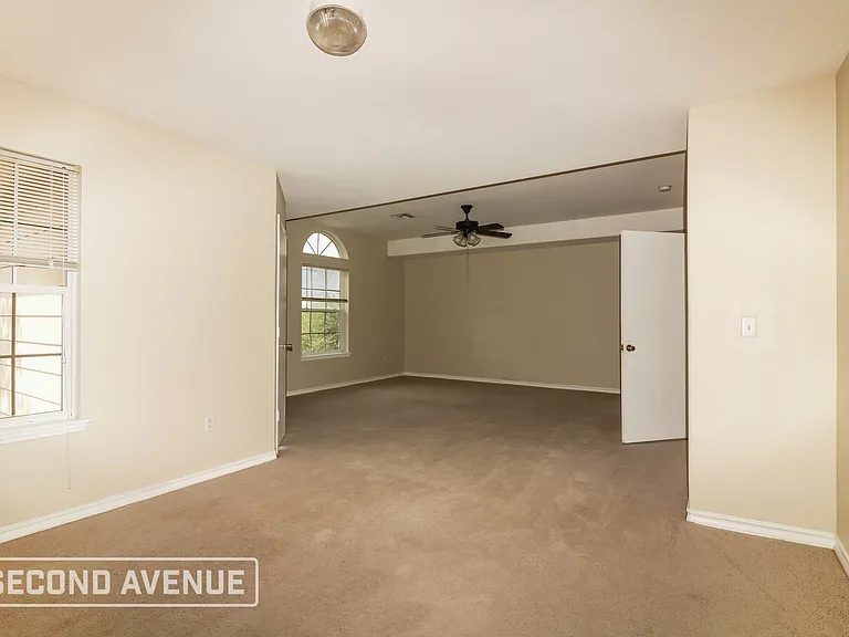 7030 Saar Ct — Photo 14