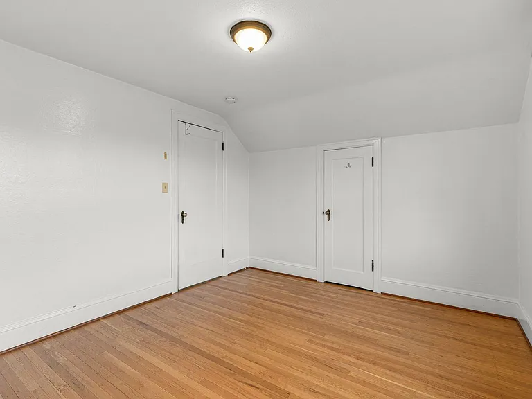 3315 SE Cesar Estrada Chavez Blvd — Photo 17