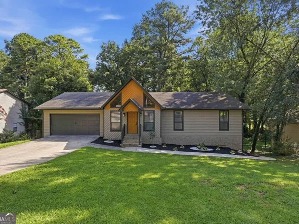 78 Regal Way, Lawrenceville, GA 30044