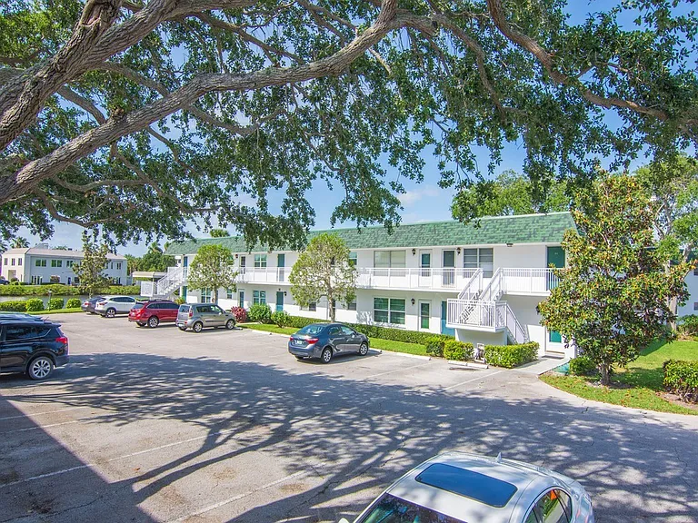 2800 Indian River Blvd #6H — Photo 36