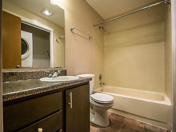 4th image of 13410 Greenwood Ave N APT 406
