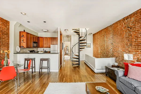 Sold by Compass | media 4