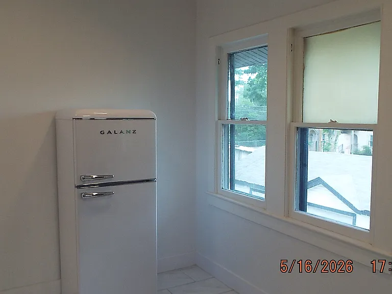 940 W Mulberry Ave #3 — Photo 6