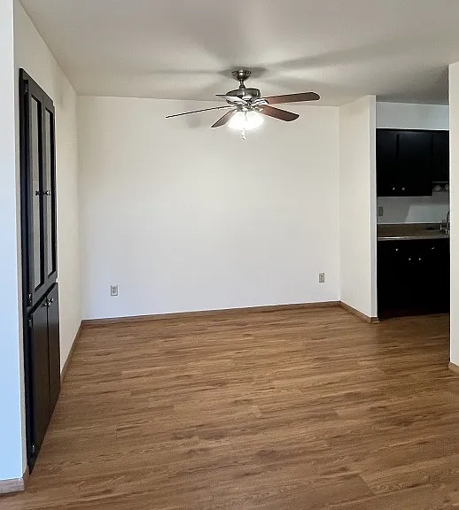 2 Bedroom 1.5 Bathroom (D) Dining Room