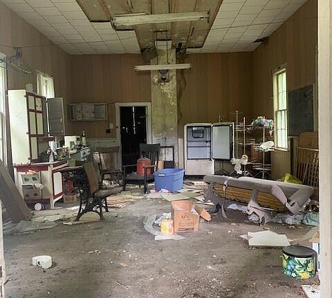 5th image of 1501 Alden Hwy