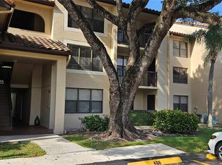 4561 W McNab Rd APT 13, Pompano Beach, FL 33069