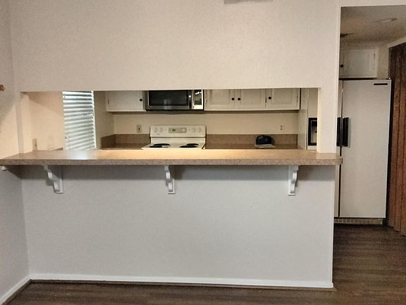 2nd image of 2418 N Graham Dr #2418