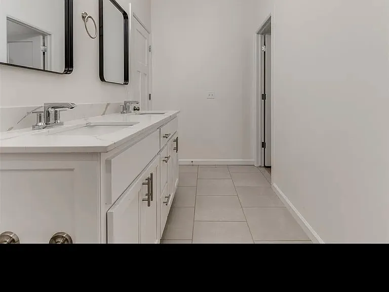 1109 N Silver Leaf Dr — Photo 17