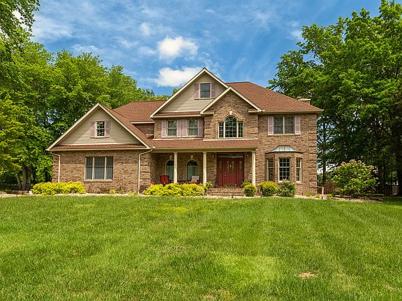 3rd image of 12265 Aran Dr