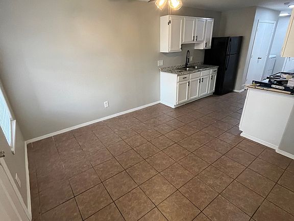 5th image of 1907 E Emma Ave APT G201
