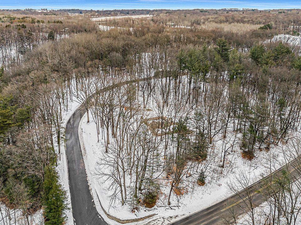 6199 Old Allegan Rd Saugatuck MI Zillow