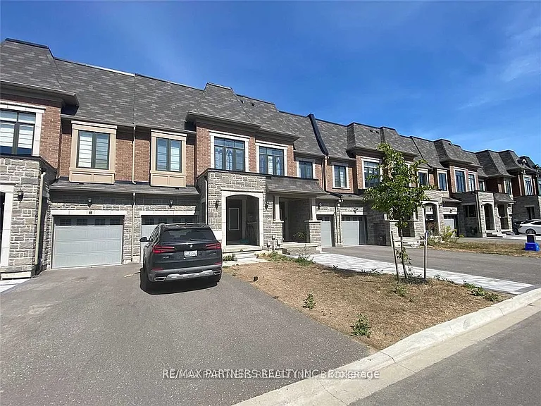 124 Lichfield Rd — Photo 1