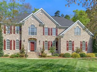 203 Castleton Pl, Jamestown, NC 27282