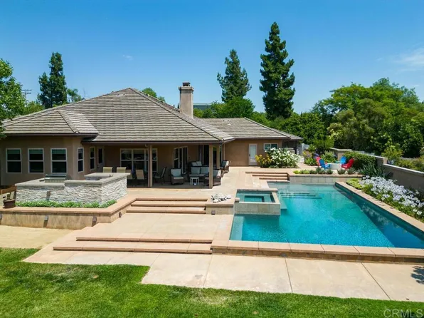 1845 Acacia Ln, Fallbrook, CA 92028