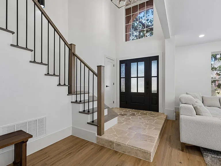 7732 Arcadia Trl — Photo 18