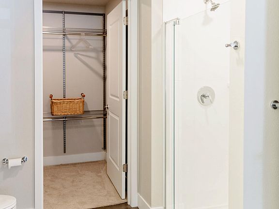 5th image of 253 Wulfsohn Rd #332