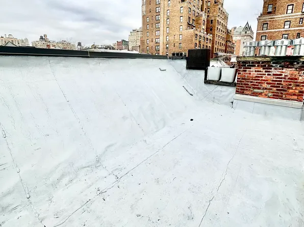 42 West 73rd Street image 1 of 16