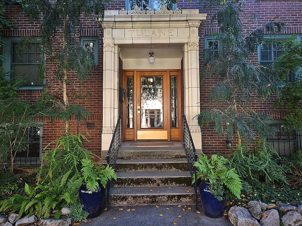 1st image of 408 Bellevue Ave E APT 105