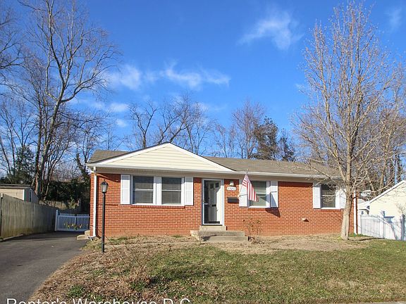 3rd image of 13212 Hawthorn Ln