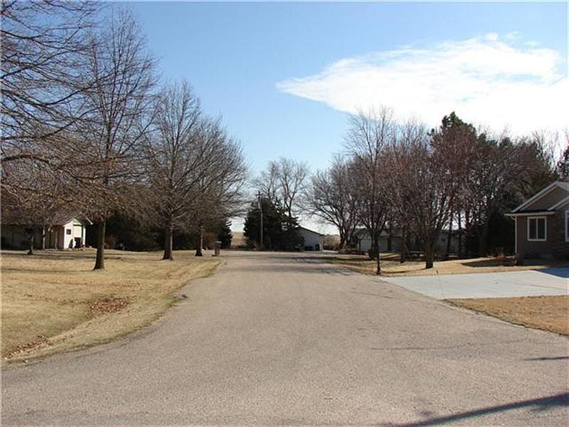 217 Apricot Ln, Doniphan, NE 68832 Zillow