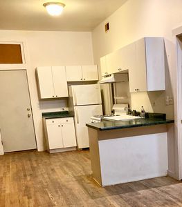 938 W 31st Pl APT 1R, Chicago, IL, 60608