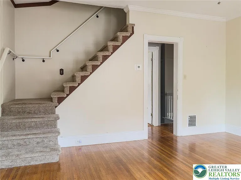 715 Cattell St #2 — Photo 5
