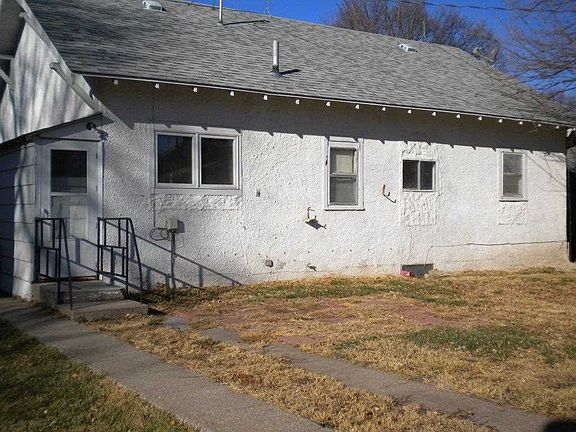 2nd image of 506 Custer Ave