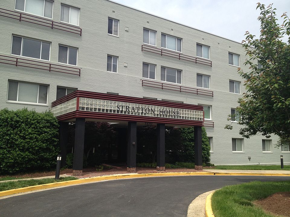 1st image of 3601 5th St S APT 303