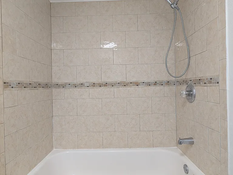 5102 Puritan Cir #5102 — Photo 13