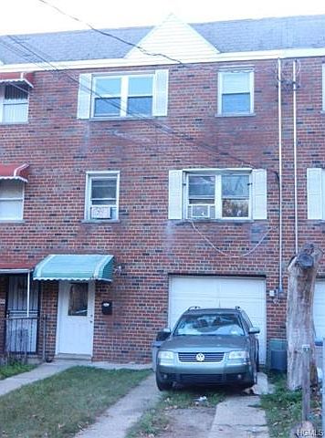 1st image of 320 S 6th Ave