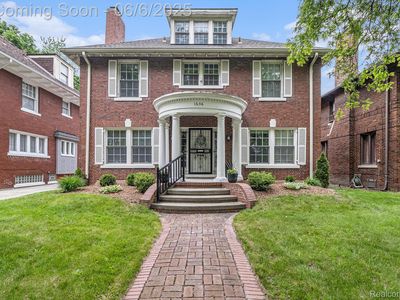 1656 W Boston Blvd, Detroit, MI, 48206