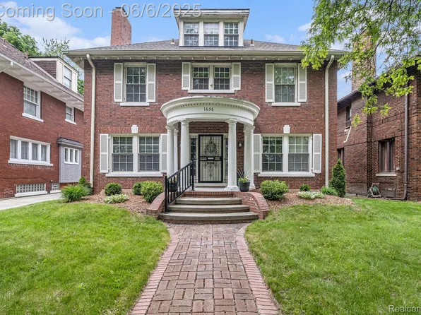1656 W Boston Blvd, Detroit, MI 48206