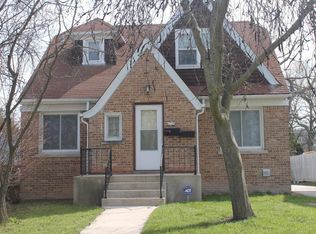 6730 N 58th St, Milwaukee, WI 53223