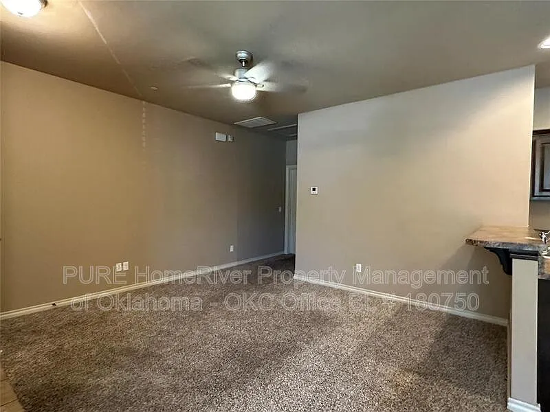 1 bed, 1.0 bath, 838 sqft, $1,075 — Photo 3