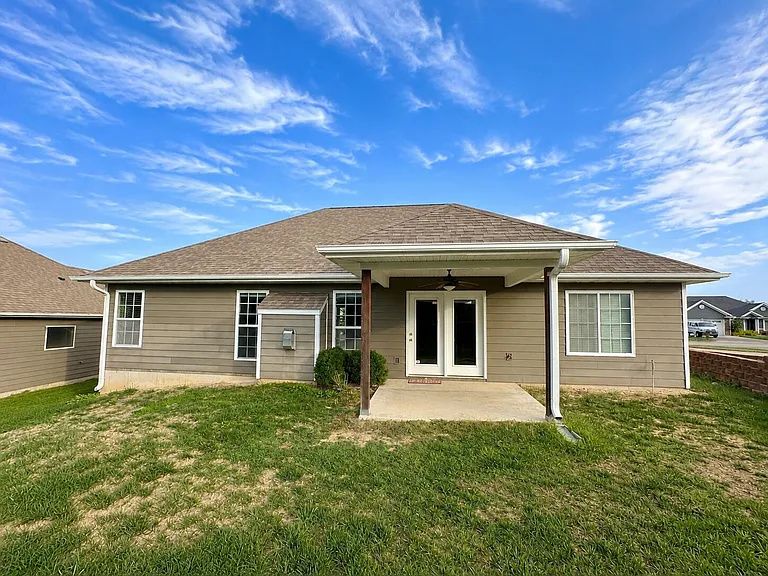 4500 Weybridge Dr — Photo 13