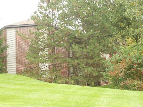 4th image of 3294 Devonwood Dr NE #E