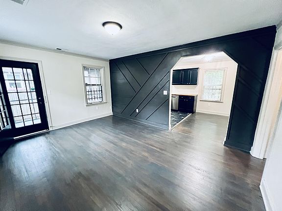 4th image of 3583 Tutwiler Ave