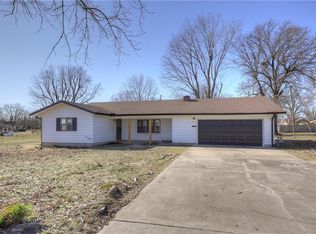 425 N Idaho Ave, Columbus, KS 66725