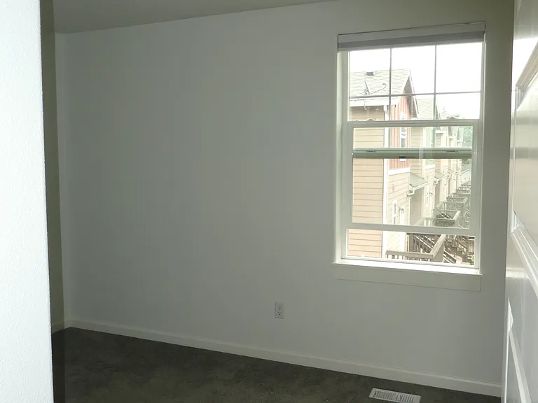 215 S Church St #13 — Photo 12