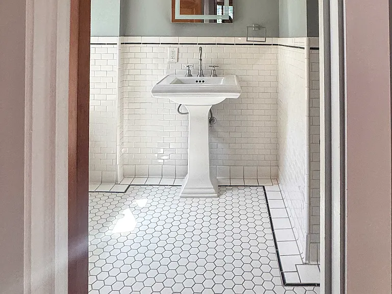 2649 Sichel St #1 — Photo 3