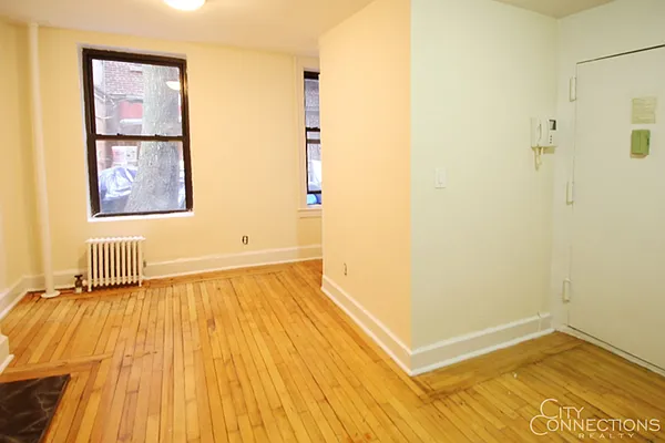 Rented by City Connections Realty | media 40