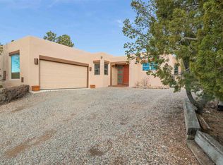 308 Calle Estado, Santa Fe, NM 87501